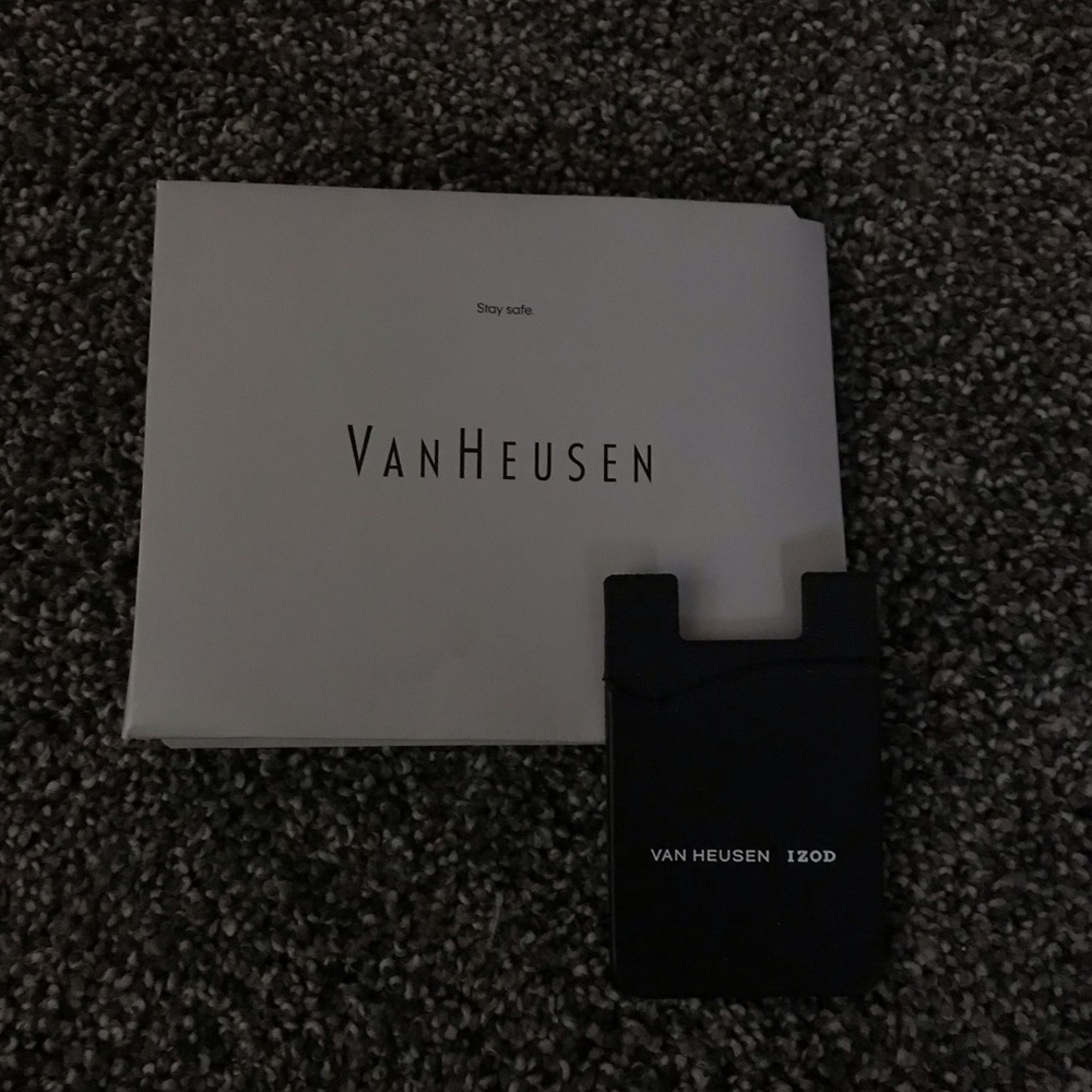 FREE WITH BUNDLE  Van Heusen masks and card holder